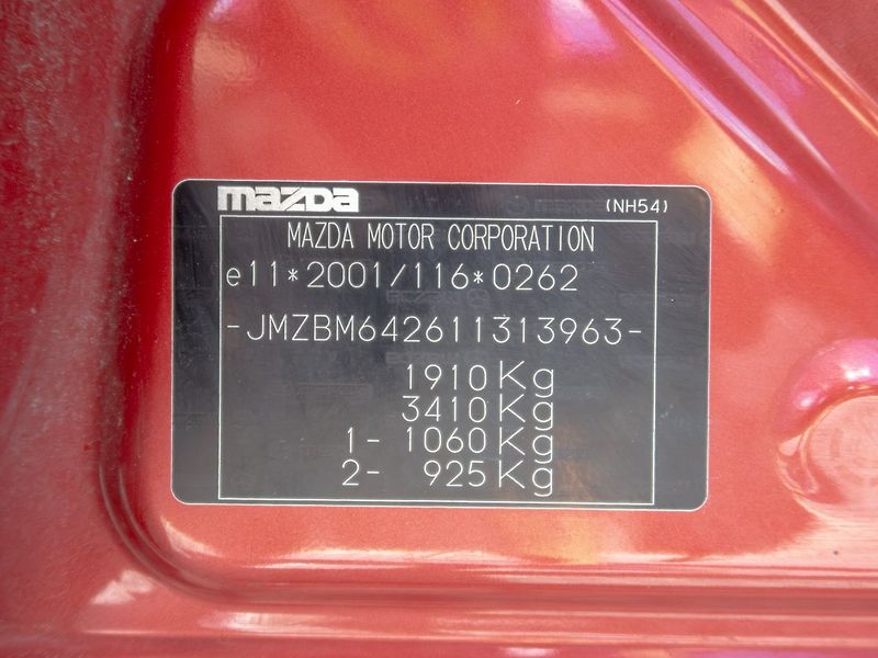 Mazda 3 (2015) ČR 2.2D 110KW – PLNÁ SERVISKA! - fotka 50 z 54
