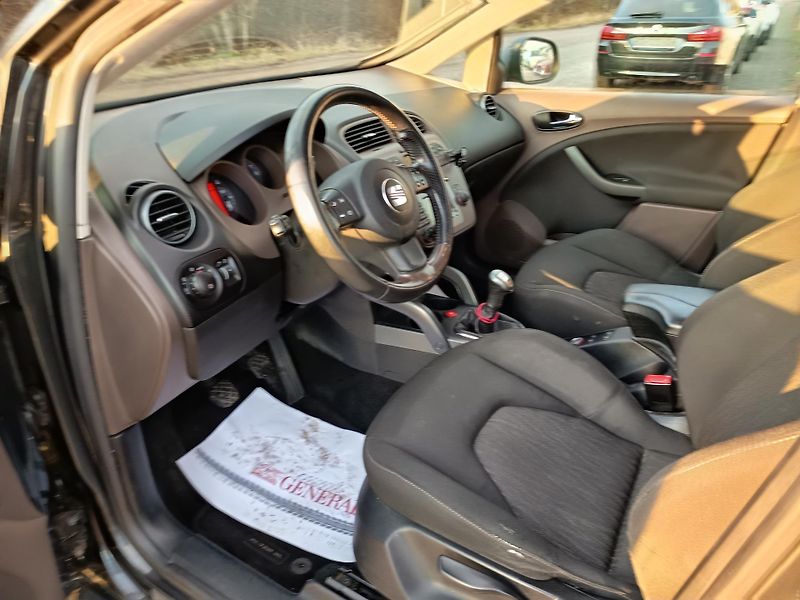 Seat Altea (2008) 2.0 147Kw Freetrack 4x4!!! - fotka 41 z 48