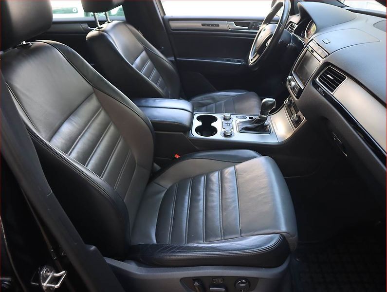 Volkswagen Touareg (2016) 3.0 TDI - fotka 9 z 23