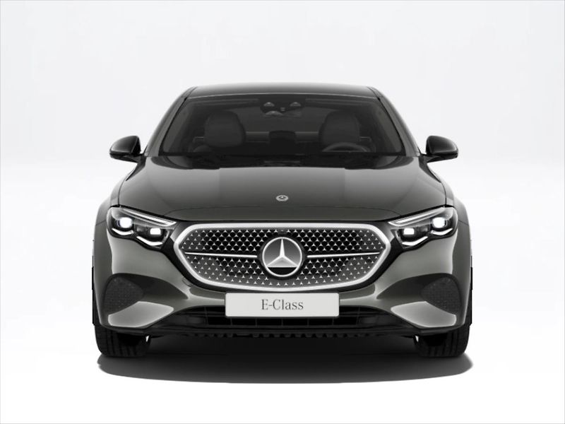 Mercedes-Benz Třídy E (2026) 2,0 E 220 d 4MATIC - fotka 2 z 9