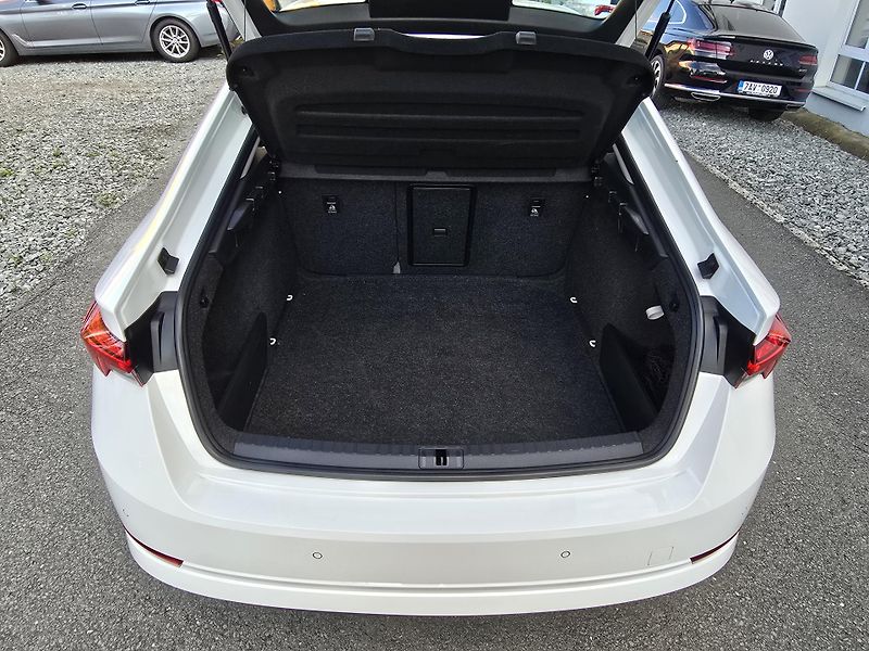 Škoda Octavia (2022) 2,0TDI 85kW 1.Maj. ČR LED NAVI - fotka 41 z 44