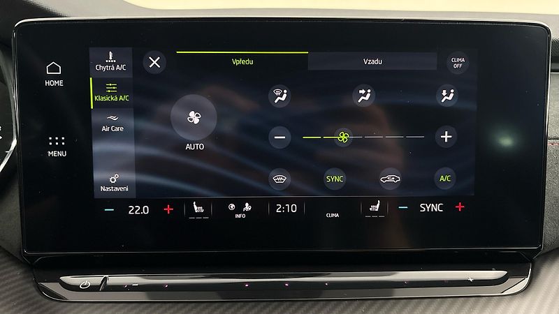 Škoda Octavia 2.0 TDI DSG 4x4 RS Combi - fotka 30 z 32