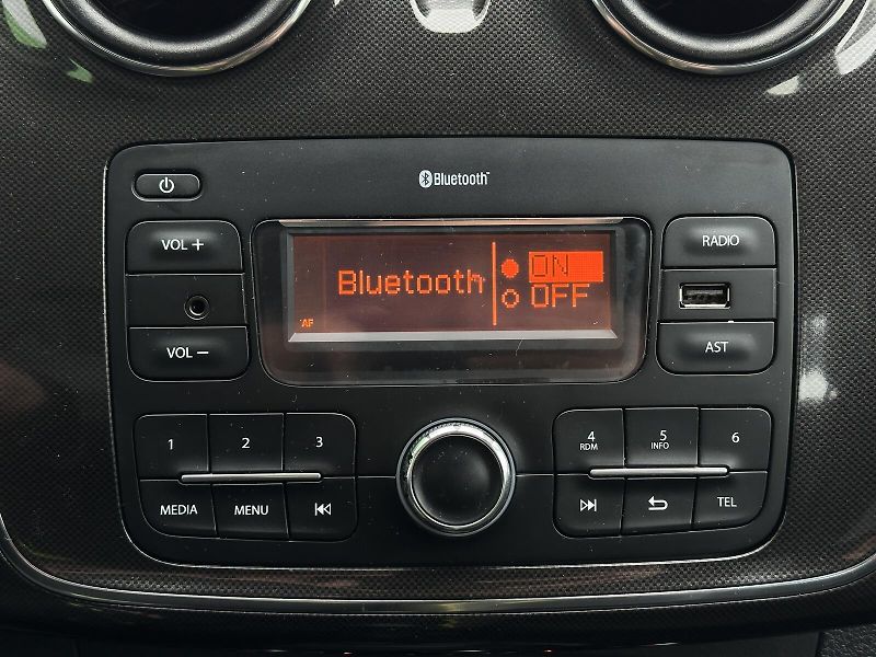 Dacia Logan 1.0SCe MCV KLIMA AC Bluetooth - fotka 21 z 31
