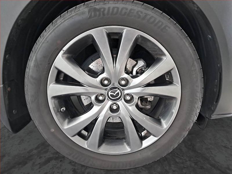 Mazda CX-30 (2023) GT 180 Plus Skyactiv-X 2.0 - fotka 14 z 19