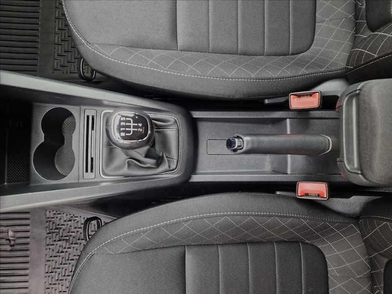 Škoda Fabia 1.0TSI Style,původ ČR,1.Maj. - fotka 35 z 50