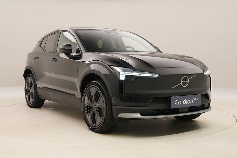 Volvo EX30 (2026) CROSS COUNTRY P5 LONG R. PLUS - fotka 14 z 61
