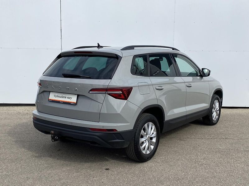 Škoda Karoq 1,0 TSI 81 kW Ambition - fotka 2 z 26