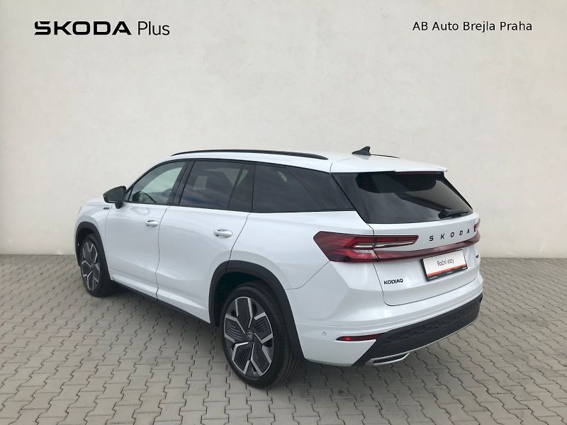 Škoda Kodiaq (2025) SPORTLINE 4X4 TD 142/2.0 A7A - fotka 7 z 27