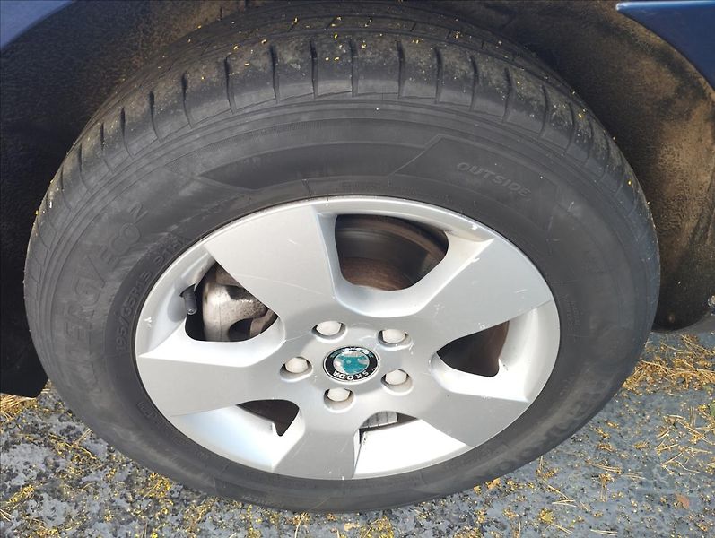 Škoda Octavia 1,9 TDi 77KW BEZ DPF 4X4 ČR - fotka 17 z 18