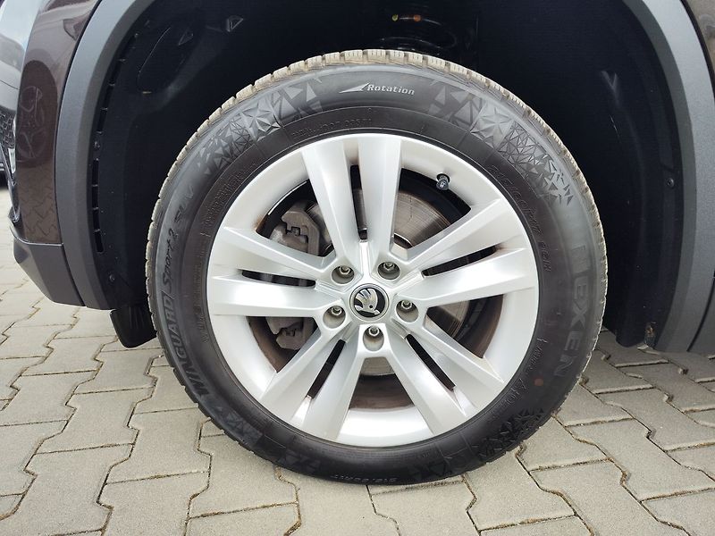 Škoda Kodiaq 2.0 TDi/110kW Ambition Plus DS - fotka 33 z 33