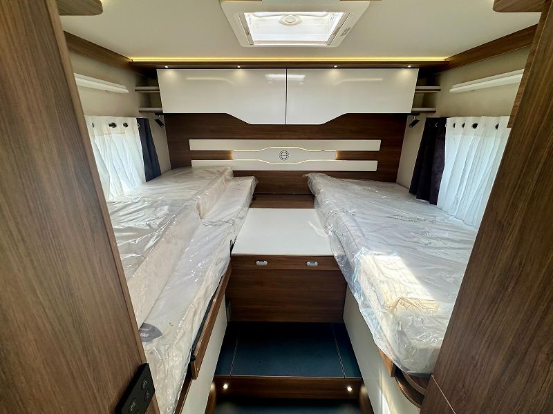 LeVoyageur (2025) 7.8GJL Eterna + BONUS - fotka 30 z 43