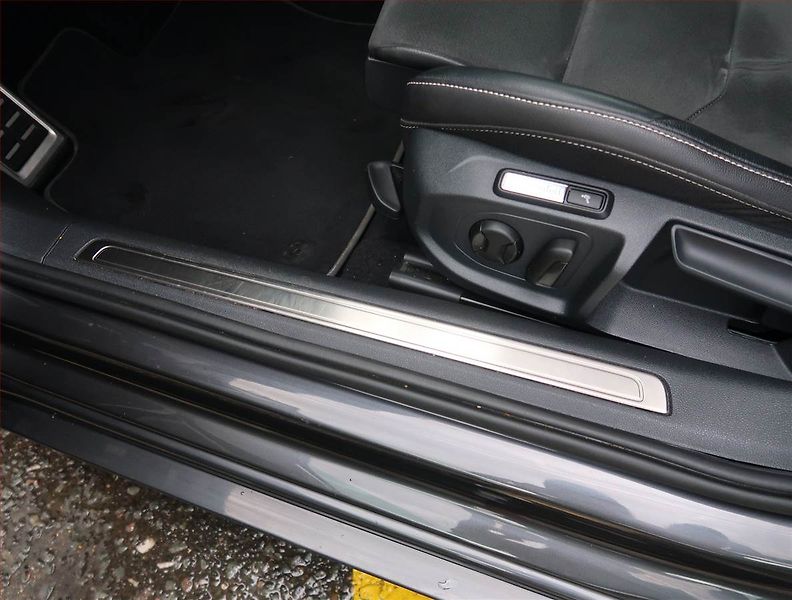 Volkswagen Arteon (2021) Elegance 2.0 TDI - fotka 22 z 27