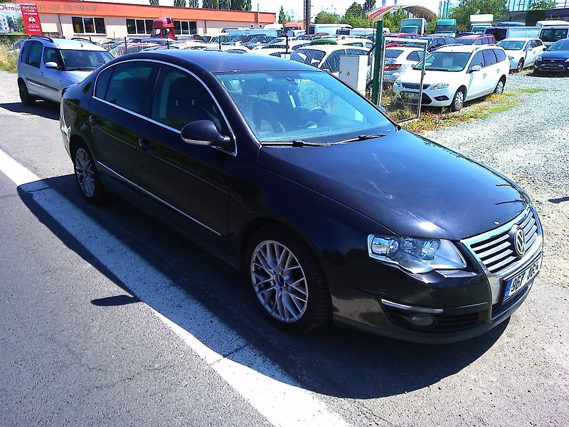 Volkswagen Passat 2.0TDi, 125kW, klima - fotka 7 z 29