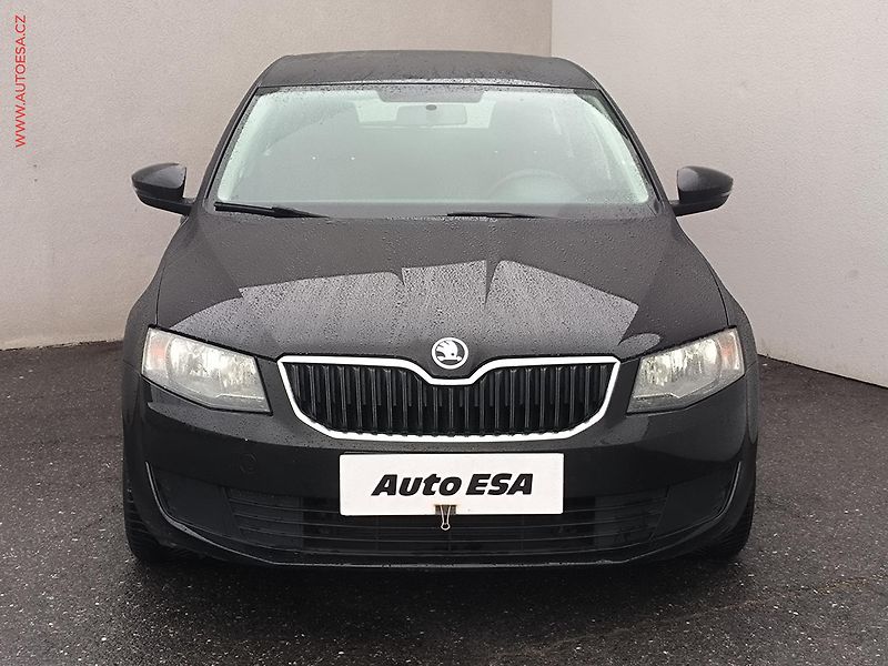 Škoda Octavia (2014) 1.2TSi, Active - fotka 2 z 14