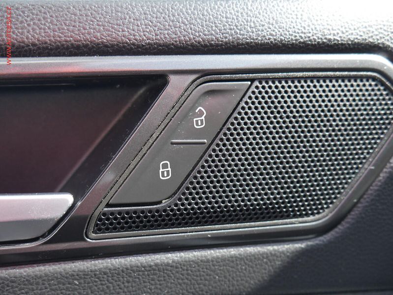 Volkswagen Tiguan (2018) 1.4 TSi, ČR, Marathon, navi - fotka 16 z 21