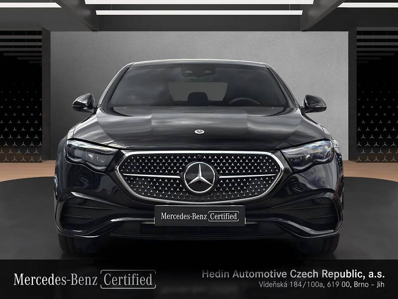 Mercedes-Benz Třídy E (2025) 300 de 4MATIC - fotka 8 z 28