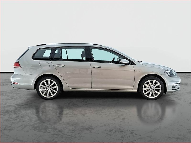 Volkswagen Golf (2020) Marathon Edition 1.0 TSI, ČR - fotka 6 z 18