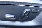 BMW Řada 5 (2017) Sport Line 520d xDrive - náhled 21