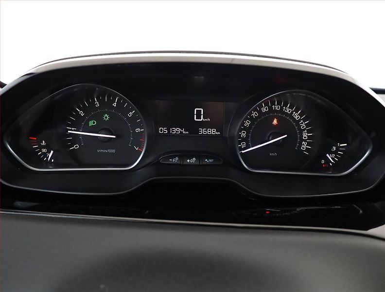 Peugeot 208 (2019) 1.2 PureTech, Serv.kniha - fotka 9 z 14