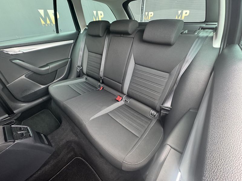 Škoda Octavia (2018) III 1.5TSi MAN Ambition+, RZV - fotka 17 z 47