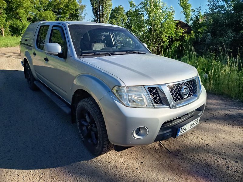 Nissan Navara (2010) - fotka 11 z 33
