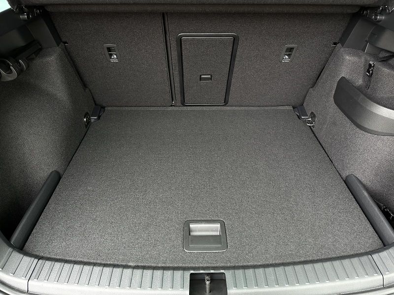 Škoda Karoq 1.5TSi DSG 150PS Matrix-LED V. - fotka 46 z 49