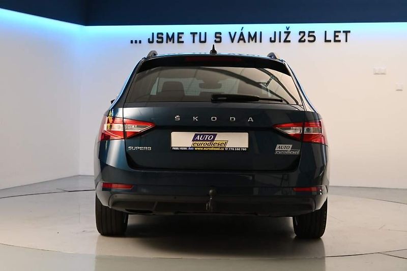 Škoda Superb (2022) 2.0 DSG LED ACC Virtual Tažné - fotka 6 z 37