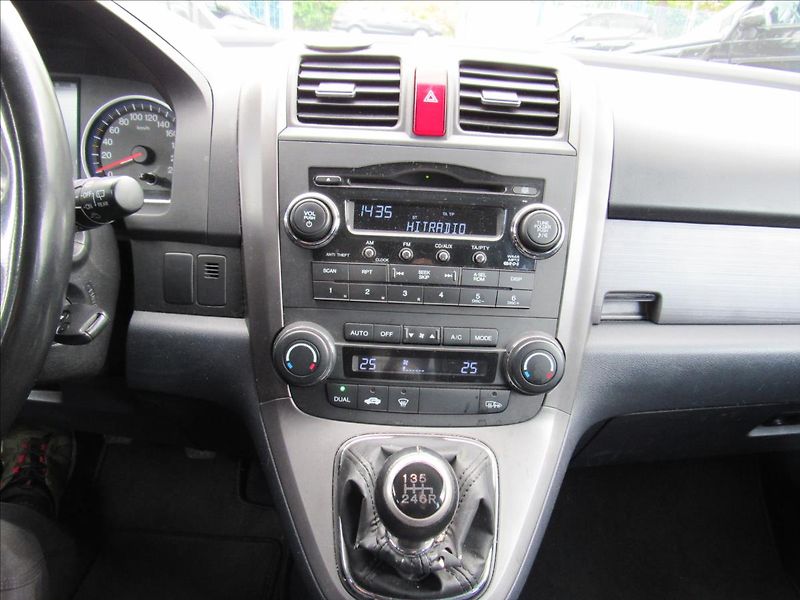 Honda CR-V 2,0 i-VTEC 4x4 Elegance - fotka 15 z 28