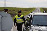 Policisté pravidelně kontrolují technický stav vozidel, přičemž neschválené úpravy patří mezi časté prohřešky.