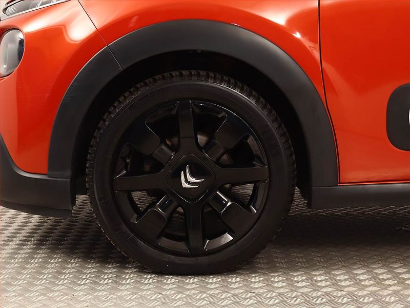 Citroën C3 (2017) 1.2 PureTech, ČR,1.maj - fotka 11 z 13