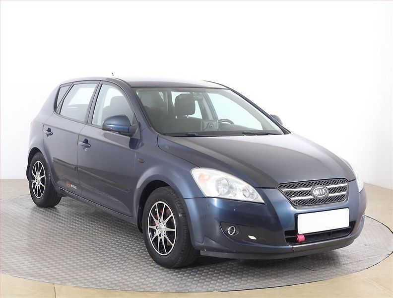 Kia Ceed (2008) 1.4 CVVT, Serv.kniha - fotografie inzerátu