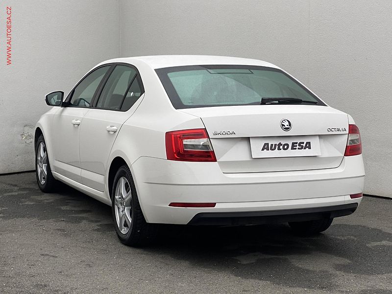 Škoda Octavia (2017) 1.6 TDi, ČR, Ambition - fotka 4 z 17