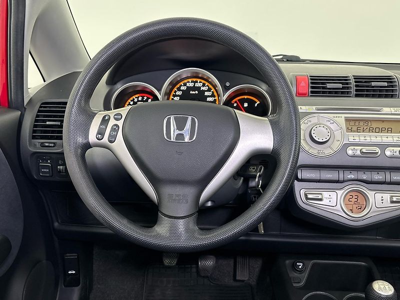 Honda Jazz Hatchback - fotka 18 z 26
