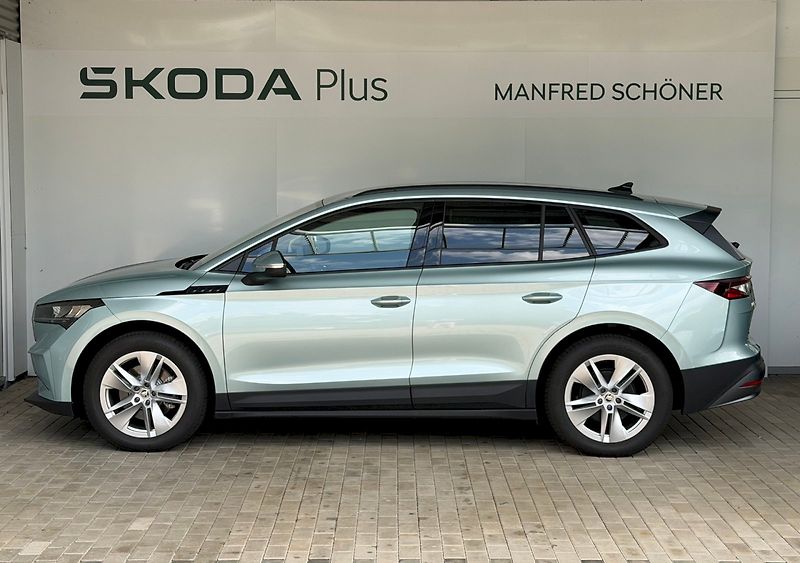 Škoda Enyaq (2024) Tour iV 50 125 kW / 55 kWh - fotka 3 z 26