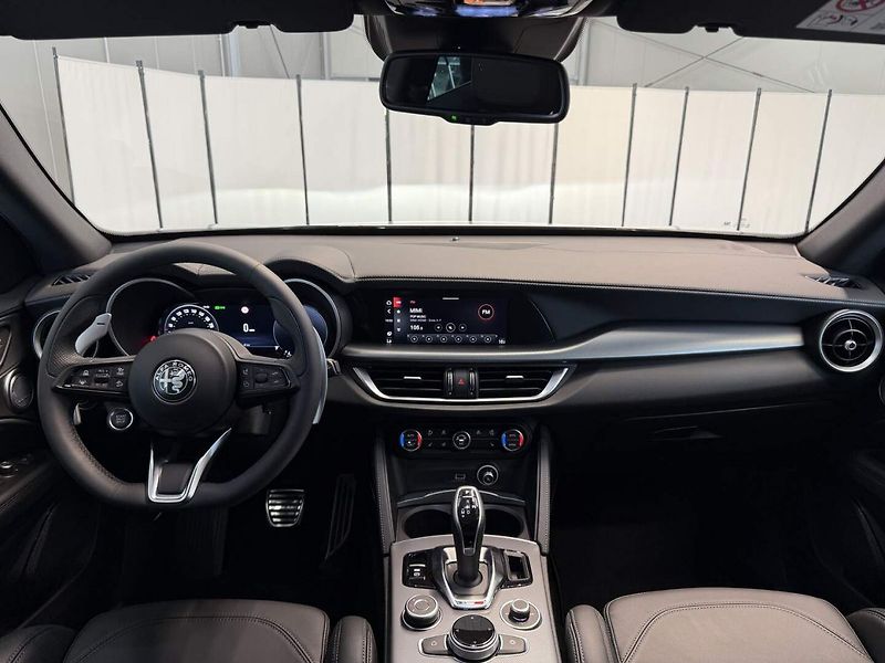 Alfa Romeo Stelvio (2026) Veloce 2.2 JTDm 210k Q4 - fotka 7 z 24