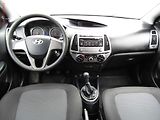 Hyundai i20 (2014) 1.2i, servis.kniha, AC - náhled 8
