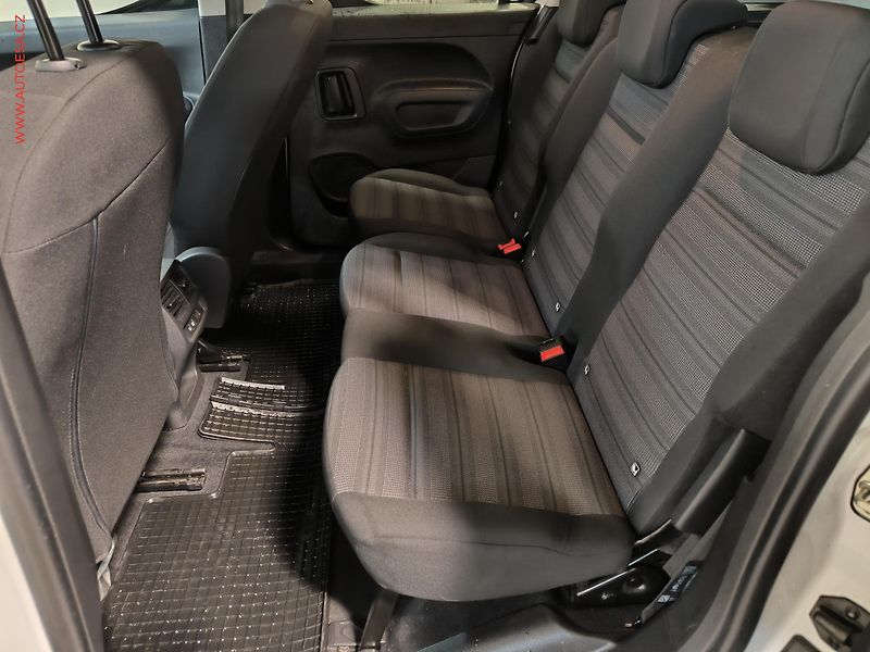 Opel Combo (2021) 1.2T, 1.maj,ČR, AC, výhřev - fotka 10 z 17