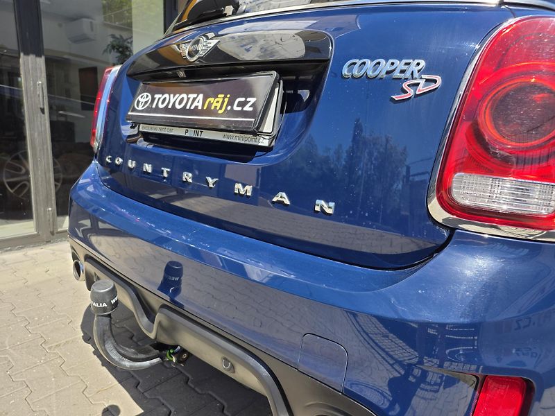 Mini Cooper S 2.0-JOHN COOPER S-4x4 - fotka 13 z 25
