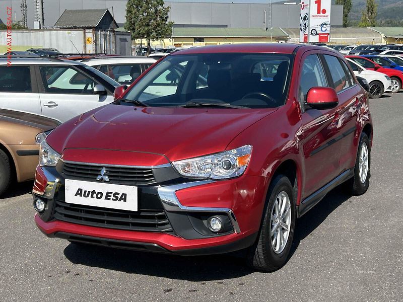 Mitsubishi ASX (2017) 1.6 MIVEC, AC, výhřev sed. - fotka 3 z 17