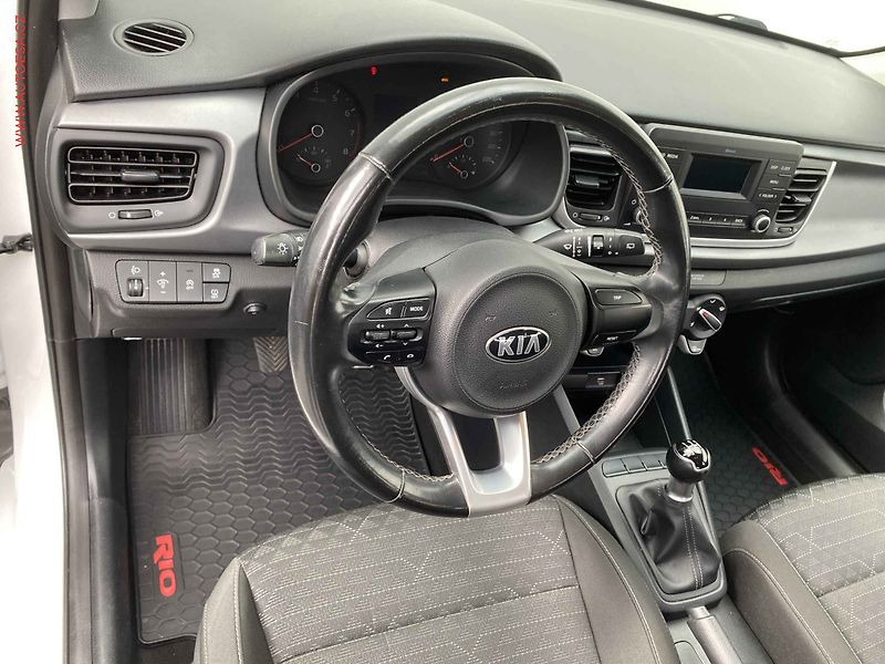 Kia Rio (2021) 1.2 i, ČR, AC - fotka 12 z 16