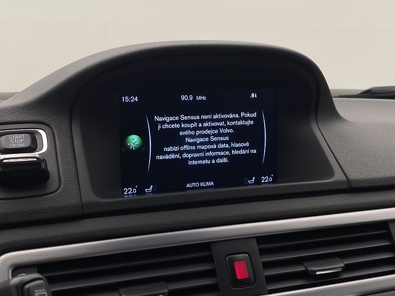 Volvo V70 D4 AWD MOMENTUM REZERVACE - fotka 37 z 46
