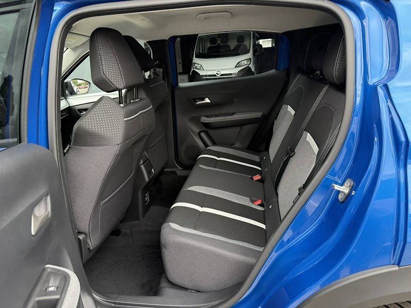 Opel Frontera (2026) GS Hybrid 1.2 TURBO (107kW/145 - fotka 19 z 25