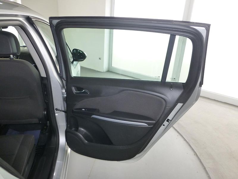 Opel Zafira (2012) 2,0CDTI-121KW*VYHŘ.SED***7MÍST - fotka 20 z 23