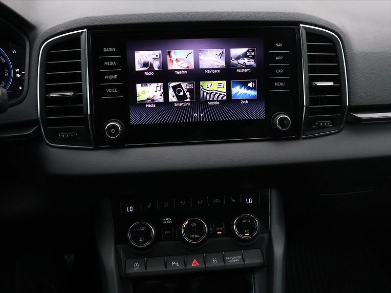 Škoda Karoq 1,5 TSI 110kW DSG Matrix DPH - fotka 22 z 34