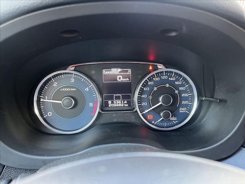 Subaru XV 2,0 D 4x4 108KW KAMERA SERVIS - fotka 27 z 44