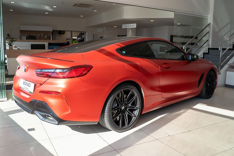 BMW Řada 8 (2023) M850 i xDrive Coupe/360/TOP - fotka 3 z 17