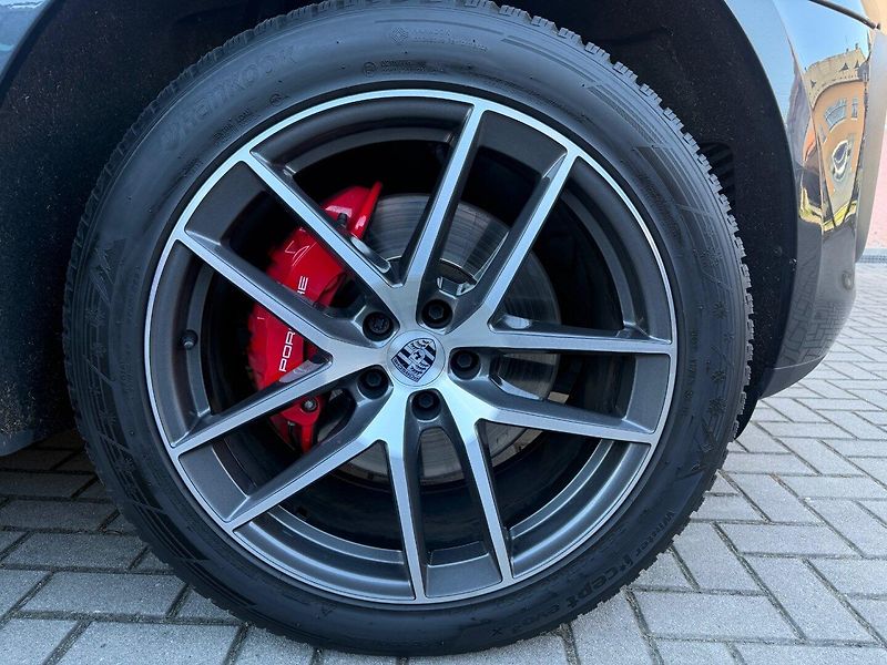 Porsche Macan (2023) S-Záruka  ! Nezávislé topení ! - fotka 21 z 29
