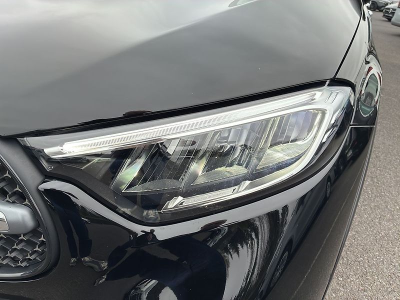 Mercedes-Benz GLC 200d 4MATIC - fotka 9 z 26