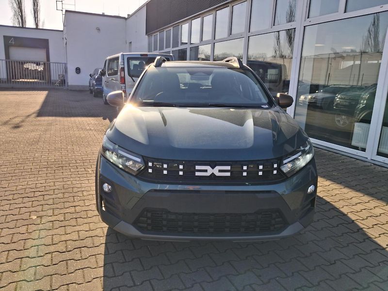 Dacia Sandero (2026) Stepway Extreme Eco-G 120 auto - fotka 2 z 19