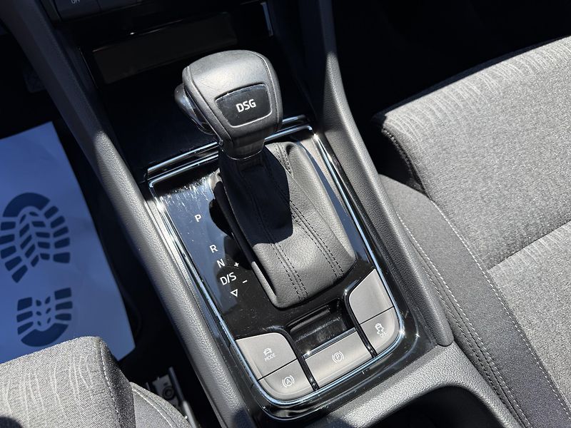 Škoda Karoq 1,5 TSi/110kW DSG - STYLE,TZ,. - fotka 48 z 88